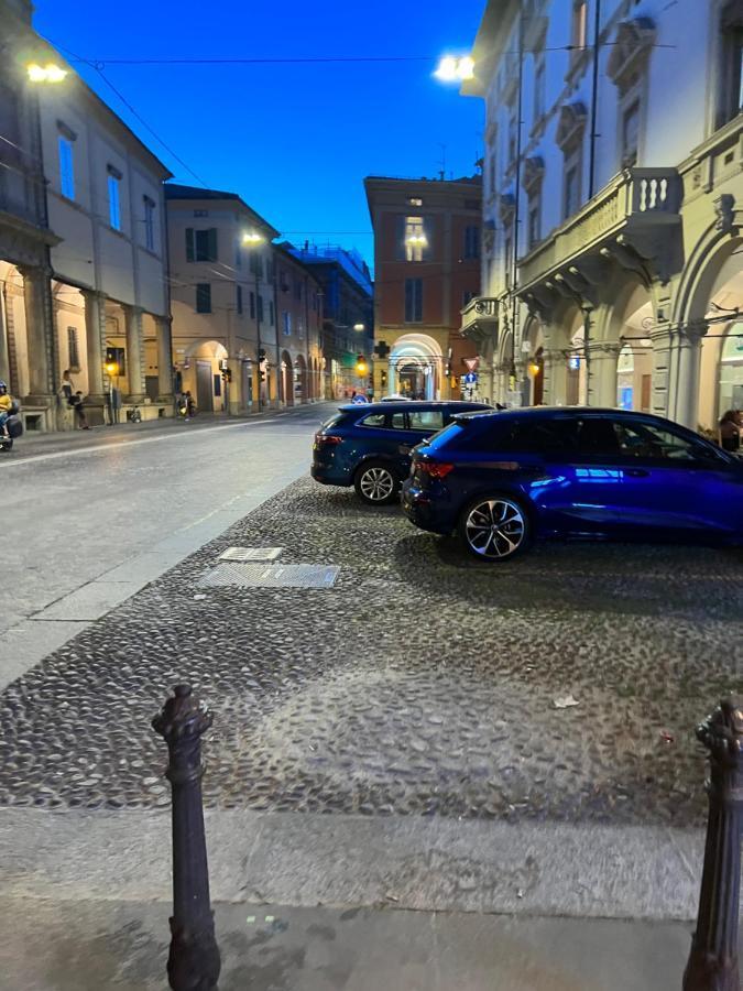 Moonlight Centro Bologna Hotel ภายนอก รูปภาพ