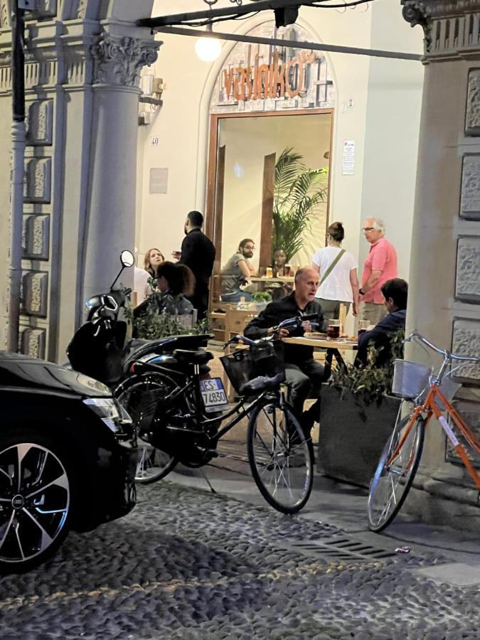 Moonlight Centro Bologna Hotel ภายนอก รูปภาพ