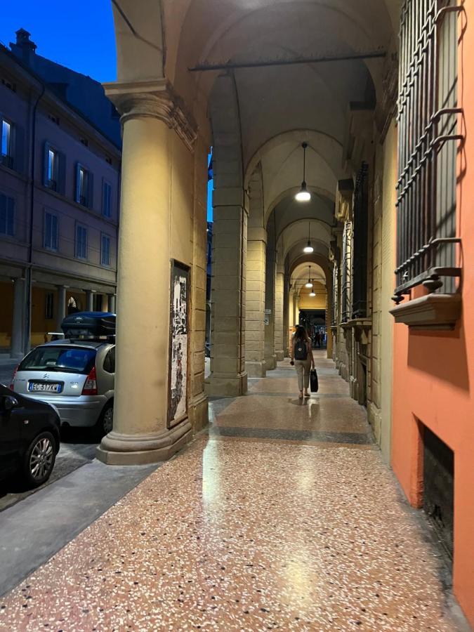Moonlight Centro Bologna Hotel ภายนอก รูปภาพ