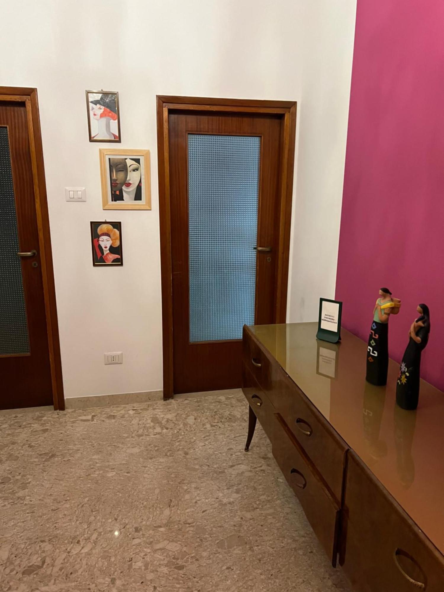 Moonlight Centro Bologna Hotel ภายนอก รูปภาพ